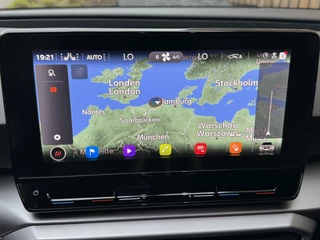 SEAT Leon Seat Leon 1.5 TSI FR Launch Edition | LED | Stoelverwarming | Navigatiesysteem | Adaptive cruise control | Apple CarPlay | 18 inch lichtmetalen velgen | Achteruitrijcamera | Trehaak uitklapbaar | Parkeersensoren voor en achter - afbeelding nr 13
