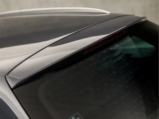 SEAT Leon SEAT Leon ST 1.5 TSI Sport 150Pk Automaat (NAVIGATIE, CLIMATE, CAMERA, KEYLESS, SPORTSTOELEN, TREKHAAK, PARKEERSENSOREN, CRUISE, NIEUWSTAAT) - afbeelding nr 27