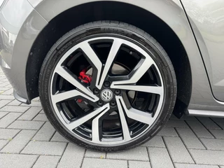 Volkswagen Polo Volkswagen Polo 2.0 TSI GTI Pano Virtual DSG Stoelverwaming - afbeelding nr 47