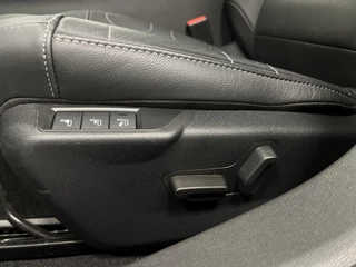 Citroën C4 Citroën C4 1.2 PT 130 PK AUTOMAAT / MAX UITV. / NAVI / CAMERA 360 / LED / LEDER / HEAD-UP / - afbeelding nr 31