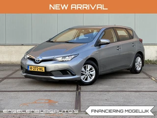 Toyota Auris 1.8 Hybrid dealer onderhouden, nieuwe apk!
