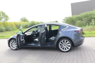 Tesla Model 3 Tesla Model 3 Long Range AWD 75 kWh autopilot dual motor leder panodak dab memory seats stoelverwaming v+a - afbeelding nr 40