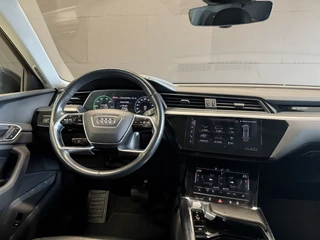 Audi e-tron Audi e-tron e-tron 50 quattro Launch edition plus 71 kWh | Panoramadak | Apple Carplay - afbeelding nr 15