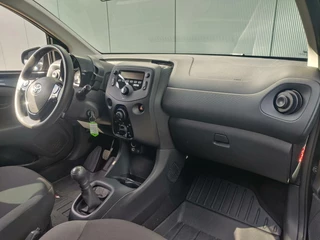 Toyota Aygo Toyota Aygo 1.0 VVT-i x-fun - afbeelding nr 11