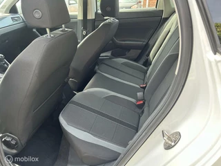 Volkswagen Polo Volkswagen Polo 1.0 TSI Highline Navigatie - afbeelding nr 17