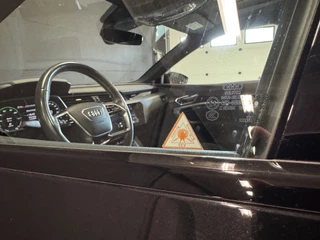 Audi e-tron Audi e-tron e-tron 50 quattro | SOH 88% |2x S-Line Black Edition 71 kWh | Pano | Afn. trekhaak | Carplay | Adaptive cruise | Stoelverwarming - afbeelding nr 29