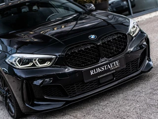 BMW 1 Serie BMW 1-serie M135i xDrive High Executive|PANO|MAXTON|19'' - afbeelding nr 44