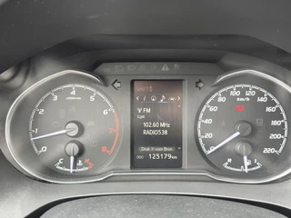 Toyota Yaris Toyota Yaris 1.5 VVT-i Active | Navi | Cruise Control | Achteruitrijcamera - afbeelding nr 10