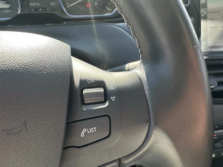 Peugeot 208 Peugeot 208 1.2 PureTech Première | Carplay | Pano | Clima - afbeelding nr 9