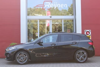BMW 1 Serie BMW 1-serie 118i 140PK AUTOMAAT EXECUTIVE EDITION | PANORAMISCH SCHUIF/KANTELKDAK | AFNEEMBARE TREKHAAK | DRAADLOZE TELEFOONLADER | DRAADLOZE APPLE CARPLAY/ANDROID AUTO | NAVIGATIE | ACHTERUITRIJ CAMERA | PARKEERSENSOREN VOOR EN ACHTER | CRUISE CONTROL | FULL LED KOPLAMPEN | CLIMATE CONTROL | ALL SEASON BANDEN | 17