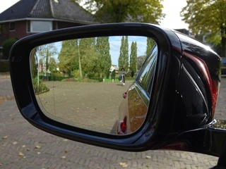 BMW 3 Serie BMW 3 Serie 330e 292PK M-perf. / BMW Individual / 2021 / LED - afbeelding nr 55