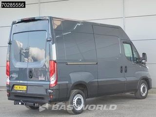 Iveco Daily Iveco Daily 35S18 3.0L Automaat L2H2 3,5t Trekhaak LED Navi Airco Cruise Camera Euro6 L2 11m3 Airco Trekhaak Cruise control - afbeelding nr 6