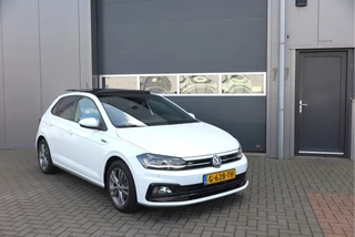 Volkswagen Polo Pano dak,Led, Adaptive cruise , Navigatie via Carplay, Buitenspiegels inklapbaar, etc. prijs rijklaar. - afbeelding nr 2