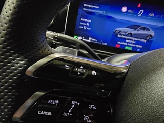 Mercedes-Benz C-Klasse Mercedes-Benz C-klasse 300 e AMG Line PHEV Leder LED Camera Sfeer Navi Trekhaak LM - afbeelding nr 11