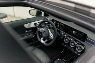 Mercedes-Benz A-Klasse Mercedes A-klasse AMG 45 S 4MATIC+ Schaalstoelen Pano Aero - afbeelding nr 26