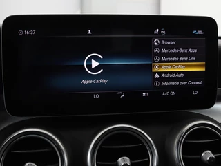 Mercedes-Benz C-Klasse Mercedes-Benz C-klasse 180 Business Solution AMG | Panoramadak | Leder | Stoelverwarming | Cruise control | 360 Camera | Elektrische achterklep | Carplay | Burmester - afbeelding nr 19