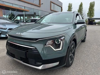 Kia Niro Kia Niro 1.6 GDi PHEV DynamicLine Edition / Plug-inn Hybride / volledig elektrisch rijden 65 km hierna Hybride aandrijving , Navi / Camera achter / Parkeerhulp rondom / Stoel & stuur verwarming / Keyless , fab garantie 7 jaar / 150.000km - afbeelding nr 9