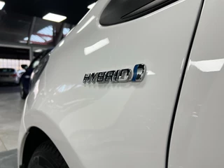 Toyota Yaris Toyota Yaris 1.5 Hybrid Team Duitsland | Lane | Cam | Clima| - afbeelding nr 7