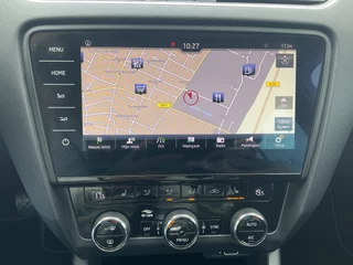 Škoda Octavia Škoda Octavia Combi 1.5 TSI 150pk Automaat Trekhaak Carplay Stoelverw Cruise NL-Auto! - afbeelding nr 4
