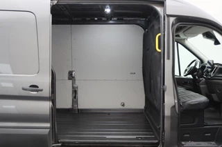 Ford Transit 3-Zits, Airco, Camera, Cruise, Apple Carplay, Verwarmde Ruit, Trekhaak, 16'' - afbeelding nr 12