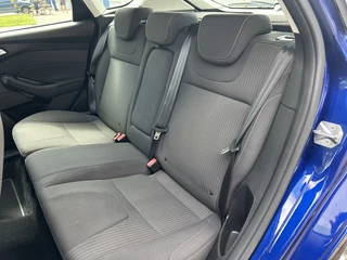 Ford Focus Ford Focus 1.0 EcoB. Edit. Plus 125PK DEALER TRHK NAP! - afbeelding nr 24
