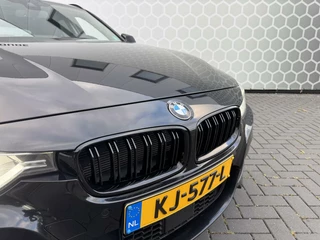 BMW 3 Serie BMW 3-serie Touring 335 D XDrive M Sport PANO Executive 335D - afbeelding nr 17