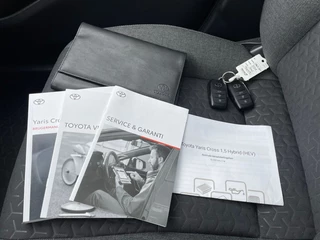 Toyota Yaris Cross Toyota Yaris Cross 1.5 HYBRID ADVENTURE, Pano, Led, HUD, Camera, ACC, Stoel/stuur verw. - afbeelding nr 4