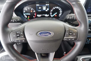 Ford Focus Ford Focus 1.0 EcoB. ST Line Business led|nav|stoelverwarming|lmv17 - afbeelding nr 8