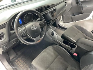 Toyota Auris Toyota Auris 1.8 Hybrid Comfort/Led/Navi/Bt/Parkass./Pano/ - afbeelding nr 18