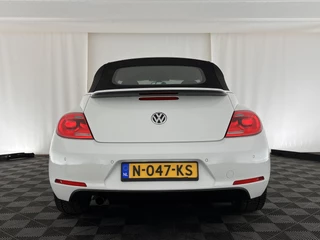 Volkswagen Beetle Volkswagen Beetle Cabriolet 1.6 TDI Design Cup Aut. *LUXURY-LEATHER | FENDER-AUDIO | CARPLAY | COMFORT-SEATS | HEATED-SEATS | ECC | SHIFTPADDLES | PDC | AIRSCARF | CRUISE | 19''ALU* - afbeelding nr 38
