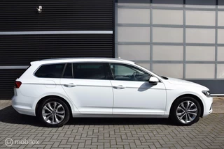 Volkswagen Passat Volkswagen Passat Variant 1.5 TSI Business edition afn. trekhaak ACC Virtual cockpit - afbeelding nr 5