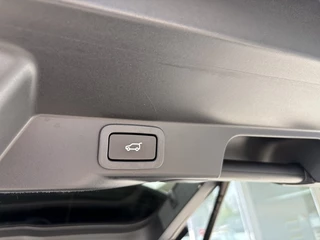 Land Rover Range Rover Sport Land Rover Range Rover Sport 5.0 V8 SVR 1ste eigenaar/Dealeronderhouden - afbeelding nr 22