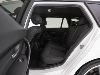 BMW 3 Serie BMW 3 Serie Touring 320d EDE Centennial Executive M-Sport-Pack Aut. *FULL-LED | HARMAN/KARDON-AUDIO | SPORT-SEATS | NAVI-FULLMAP | ECC | KEYLESS | PDC | CRUISE | TOWBAR | 19''ALU* - afbeelding nr 9