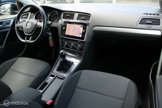Volkswagen Golf Volkswagen Golf Variant 1.0 TSI Trendline Business, Pdc Voor + achter + Trekhaak, Navi + app Connect, Cruise, Clima, LMV - afbeelding nr 4