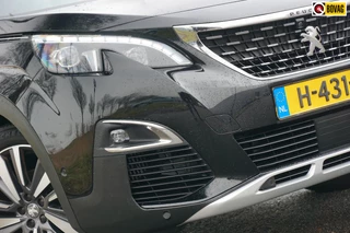 Peugeot 5008 1.2 PureTech 130pk GT-Line - Noir Perla - Panorama/schuifdak/Carplay/Leder zwart Claudia