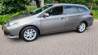 Toyota Auris Toyota Auris 1.8 Hybrid Trend Panoramadak - afbeelding nr 2