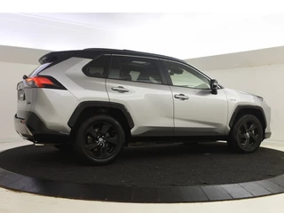 Toyota RAV4 Toyota RAV4 2.5 Hybrid AWD Bi-Tone Panoramadak | PDC V+A | Stoelverwarming | - afbeelding nr 12