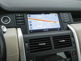 Land Rover Discovery Sport Aut.*WINDSOR-FULL-LEATHER | NAVI-FULLMAP | SHIFT-PADDLES | MEMORY-PACK | COMFORT-SEATS | PDC | CRUISE | ECC | TOWBAR | CAMERA | XENON | HEATED-SEATS | LANE-ASSIST | 19