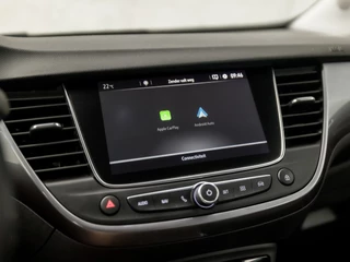 Opel Crossland X Opel Crossland X 1.2 Turbo Innovation Sport 131Pk (APPLE CARPLAY, GROOT NAVI, CLIMATE, KEYLESS, LM VELGEN, LEDER, SPORTSTOELEN, TREKHAAK, CRUISE, PARKEERSENSOREN, NIEUWE APK, NIEUWSTAAT) - afbeelding nr 26