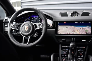 Porsche Cayenne | Carbon Exterieur | Carbon Dak | 22'' GT Design Wielen | Sportuitlaat | - afbeelding nr 5
