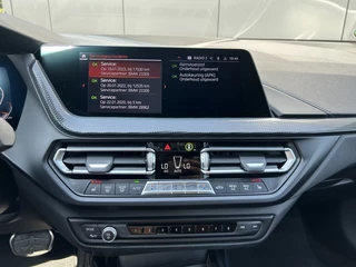 BMW 1 Serie BMW 1 Serie 118i M Sport Live Cockpit LED HUD Carplay Sfeerlicht Cruise - afbeelding nr 17