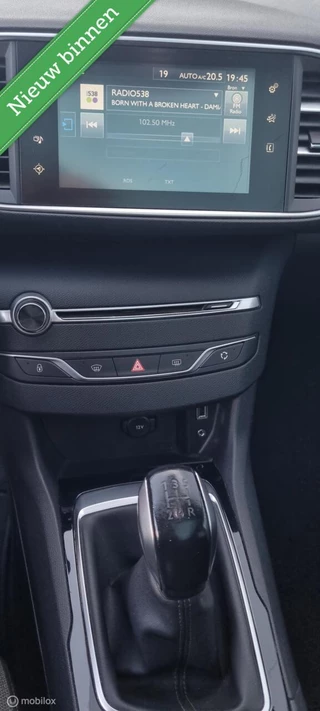 Peugeot 308 Peugeot 308 SW 1.2 PureTech Blue Lease Executive - afbeelding nr 31