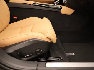 Volvo V60 Volvo V60 T6 PLUG-IN HYBRID ULTRA DARK MASSAGE STOELEN BOWERS&WILKINS TREK - afbeelding nr 35