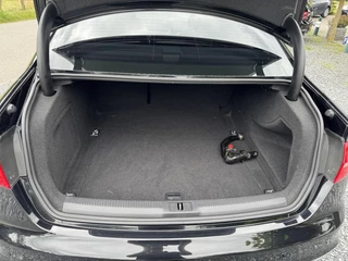 Audi A4 Audi A4 Limousine 1.8 TFSIe Limited S line  navi lm velgen trekhaak - afbeelding nr 23