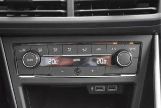 Volkswagen Polo | NL-Auto | Afn.trekhaak | Keyless | Pano | | Carplay | Full LED | NAP | 2e eigenaar - afbeelding nr 25