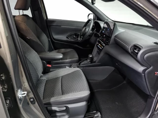Toyota Yaris Cross Toyota Yaris Cross 1.5 Hybrid/Team-D/PDC/BSM/Elektr. Achterklep - afbeelding nr 24