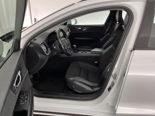 Volvo V60 Volvo V60 2.0 D4 Momentum Maxton-Design *FULL-LED | LEATHER-MICROFIBRE | DIGI-COCKPIT | NAVI-FULLMAP | HEATED-COMFORTSEATS | ECC | PDC | CRUISE | LANE-ASSIST | CARPLAY | 20''ALU * - afbeelding nr 8