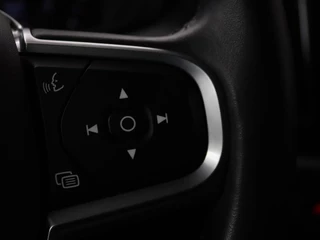 Volvo XC60 Volvo XC60 2.0 D4 Momentum Pro | Trekhaak | Camera |  Half leder | Carplay | Navigatie | Full LED | Climate control | Getint glas | Parkeerhulp - afbeelding nr 16