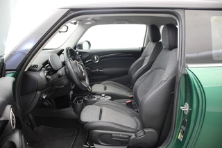 MINI Electric MINI Electric Cooper Classic 33 kWh - Carplay, Clima, Cruise, SOH 97% - afbeelding nr 6