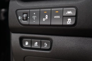 Kia Niro Kia Niro 1.6 GDI PHEV / KEYLESS / DODEHOEK / MEMORY / LEDER / CAMERA / JBL - afbeelding nr 12